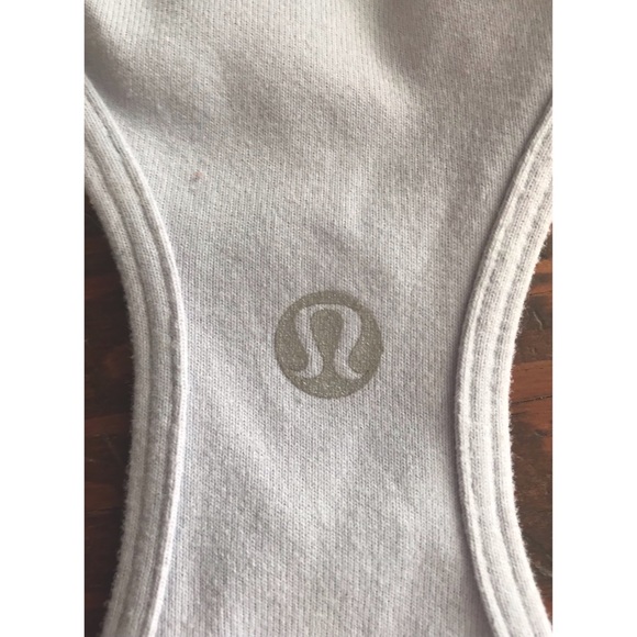 lululemon cool racerback tank cool breeze size 8 - Picture 4 of 9